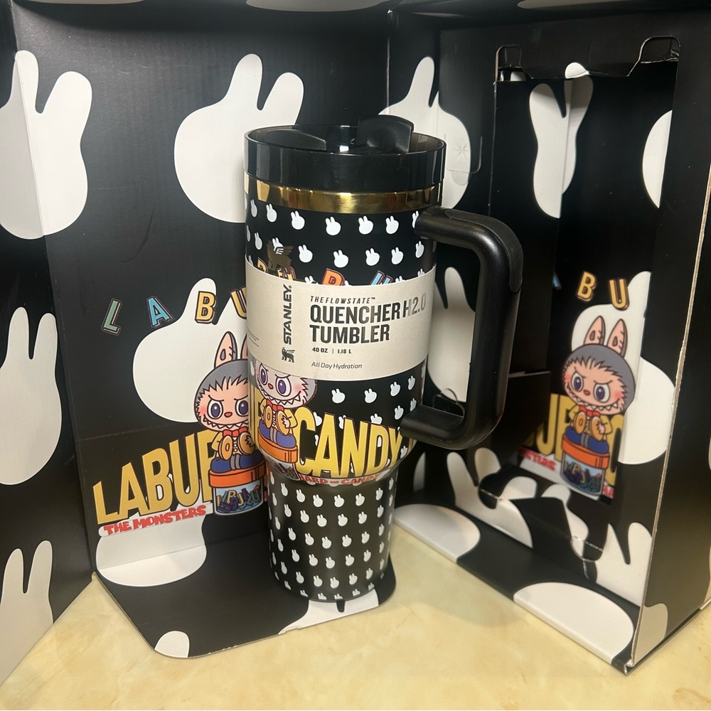 Labubu Tumbler - Picture 2 of 14